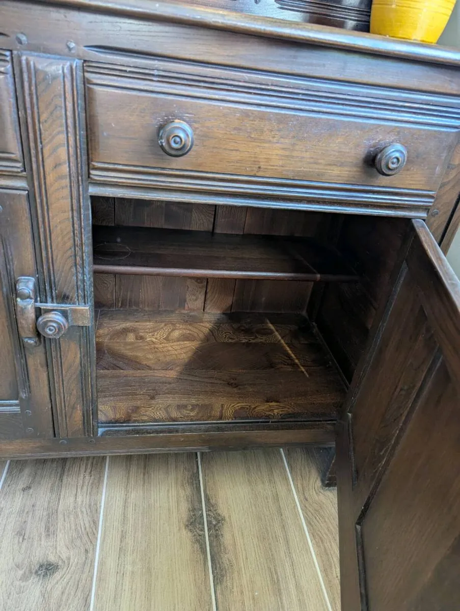 Ercol dresser - Image 3