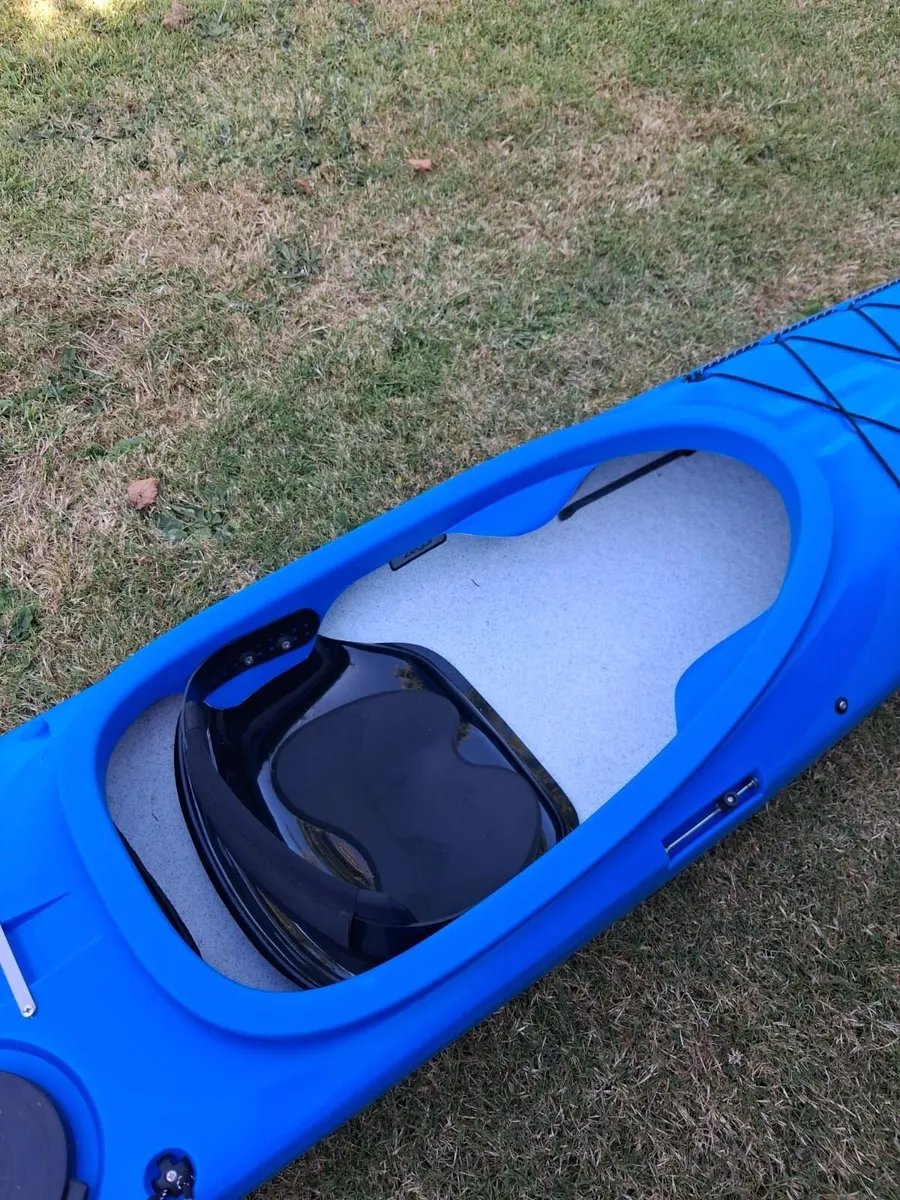Kayak - Image 3