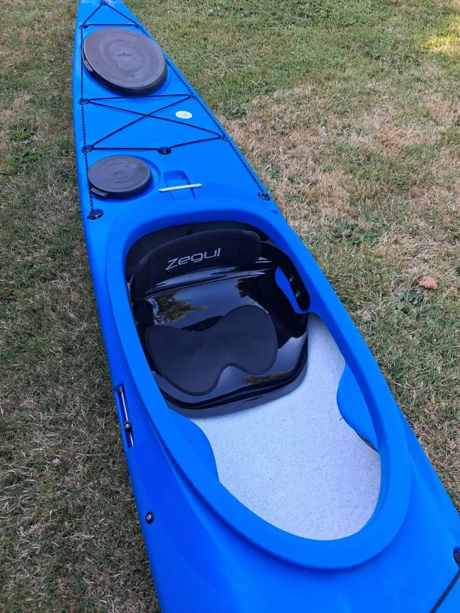 Kayak - Image 2