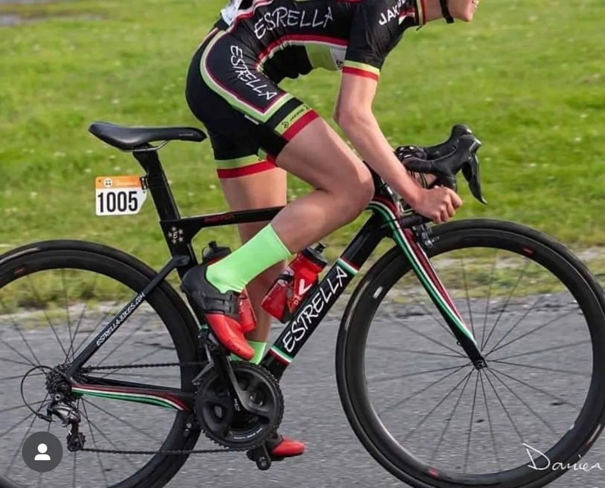 Racing Bike - Carbon Frame - Image 2