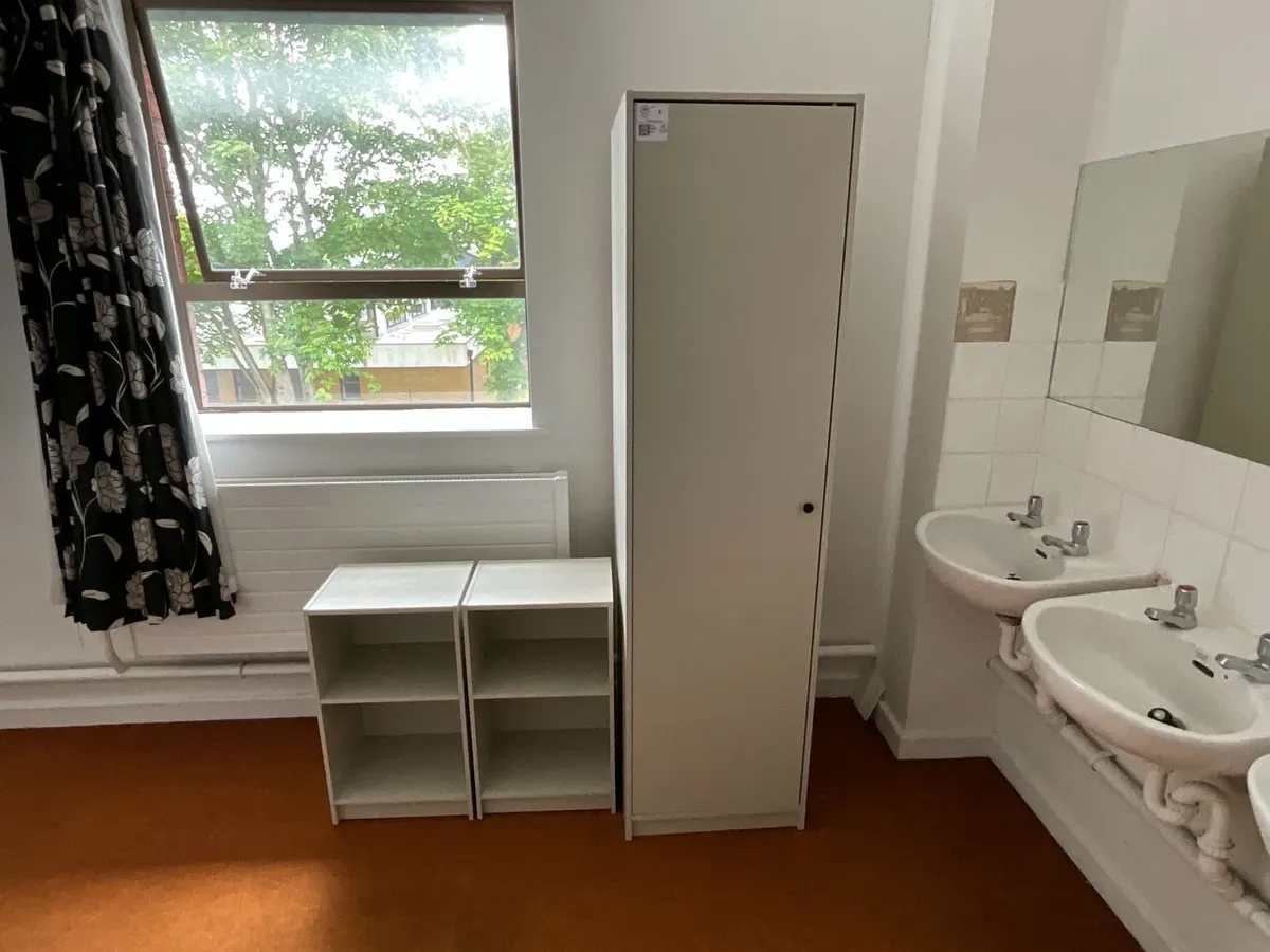 Online Auction Of Student Accommodation Furniture - Image 2