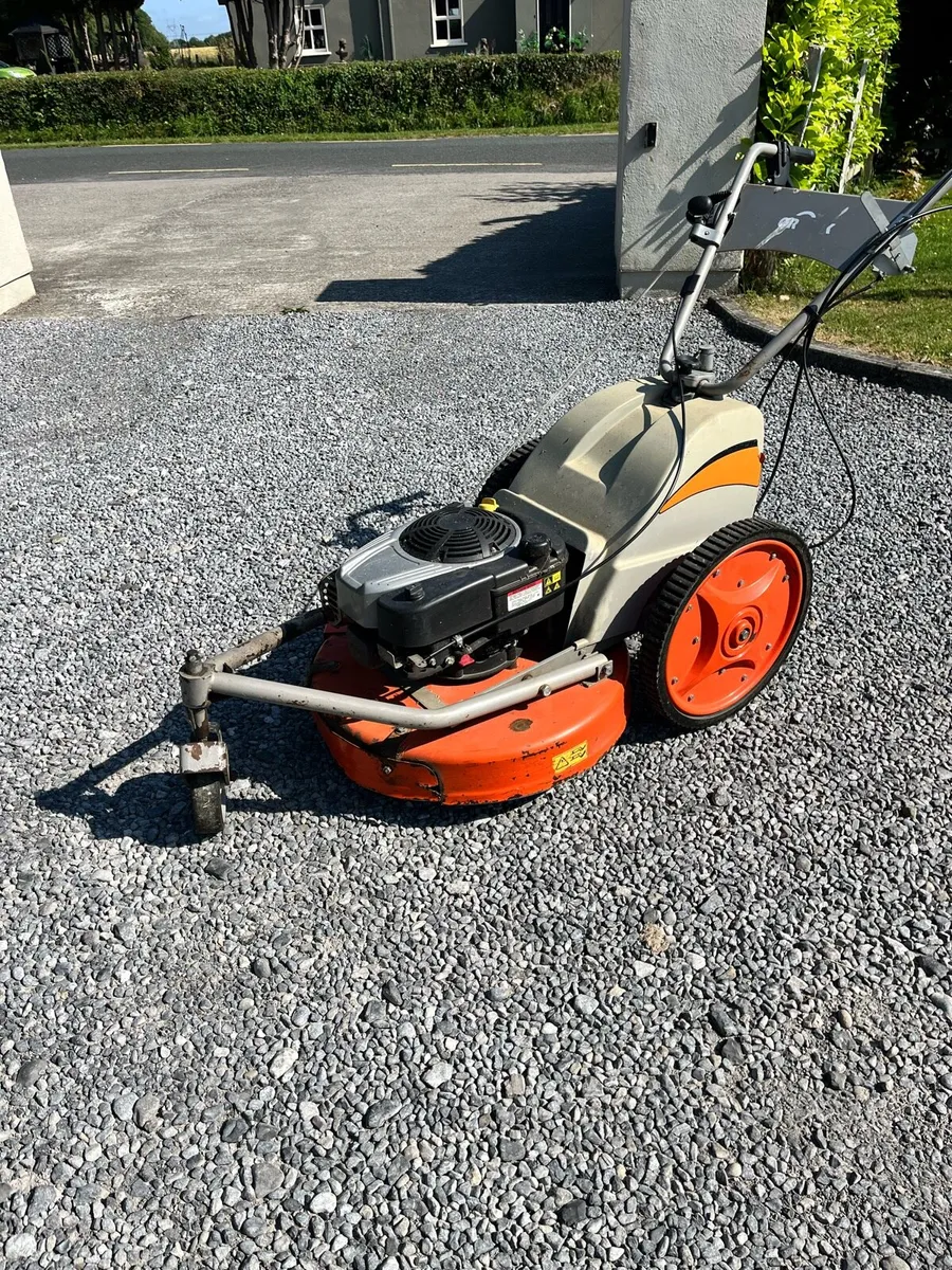 Lawnmower - Image 4