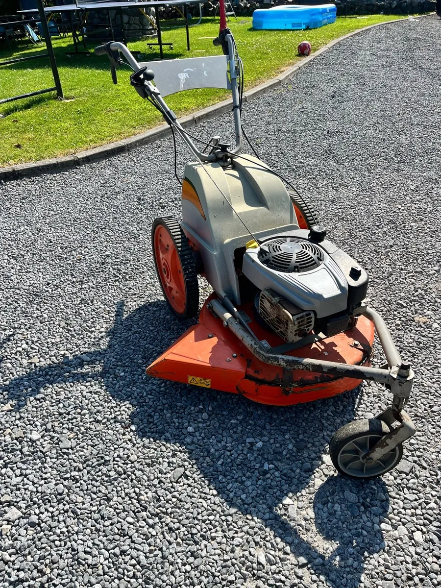 Lawnmower - Image 3