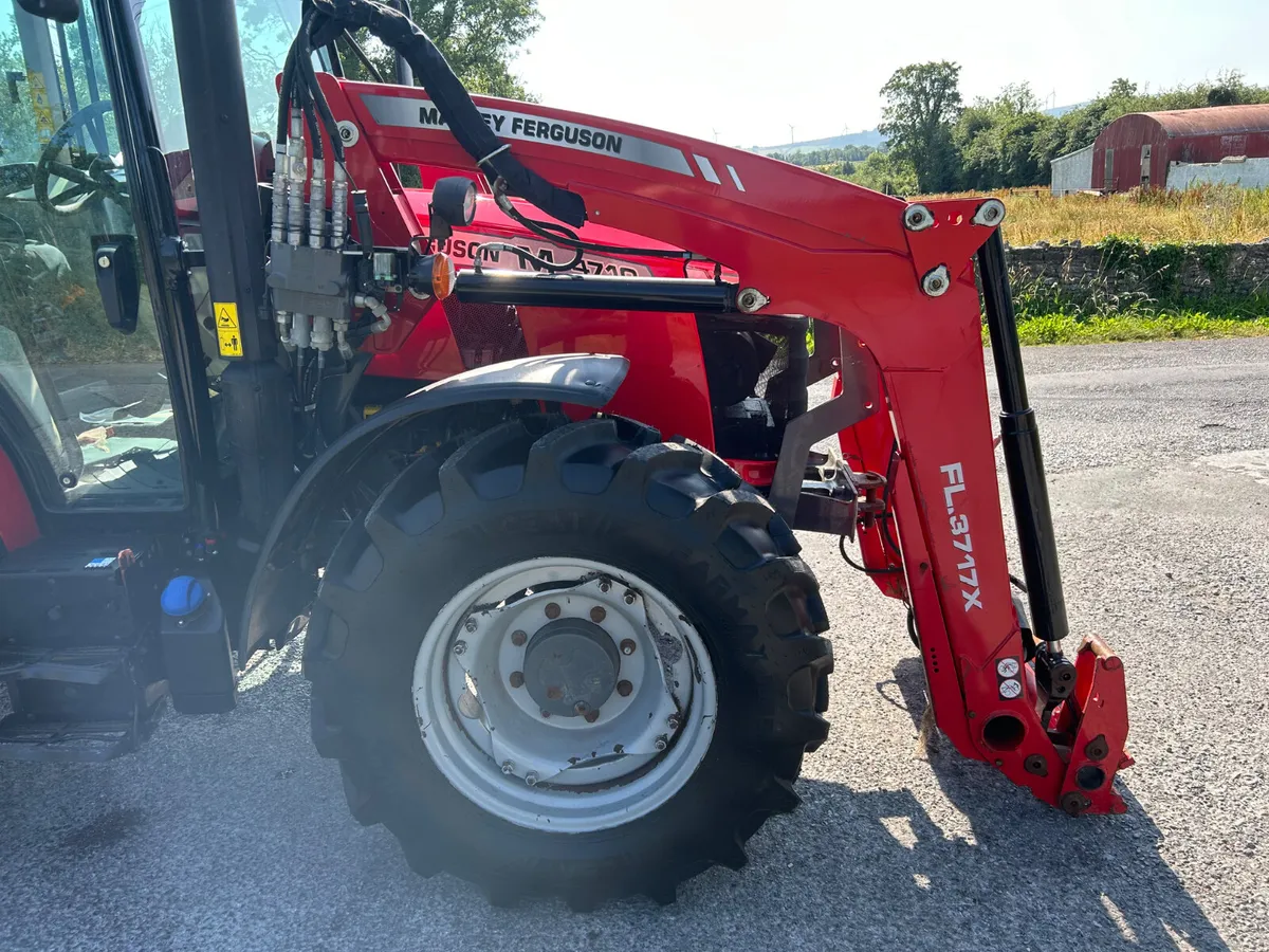 2022 Massey Ferguson 4710M with Loader - Image 2