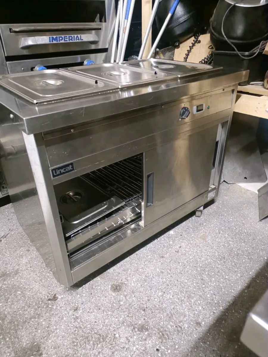 Lincat Bain Marie & saladette topping fridge - Image 3