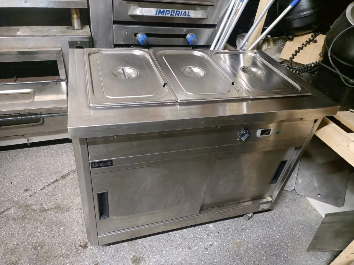 Lincat Bain Marie & saladette topping fridge - Image 4