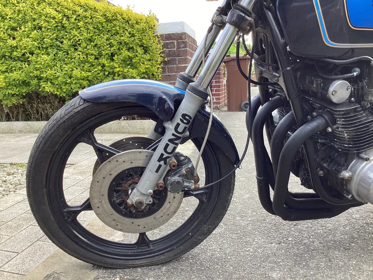 Breaking Suzuki gs850/ bandit 1200 - Image 3