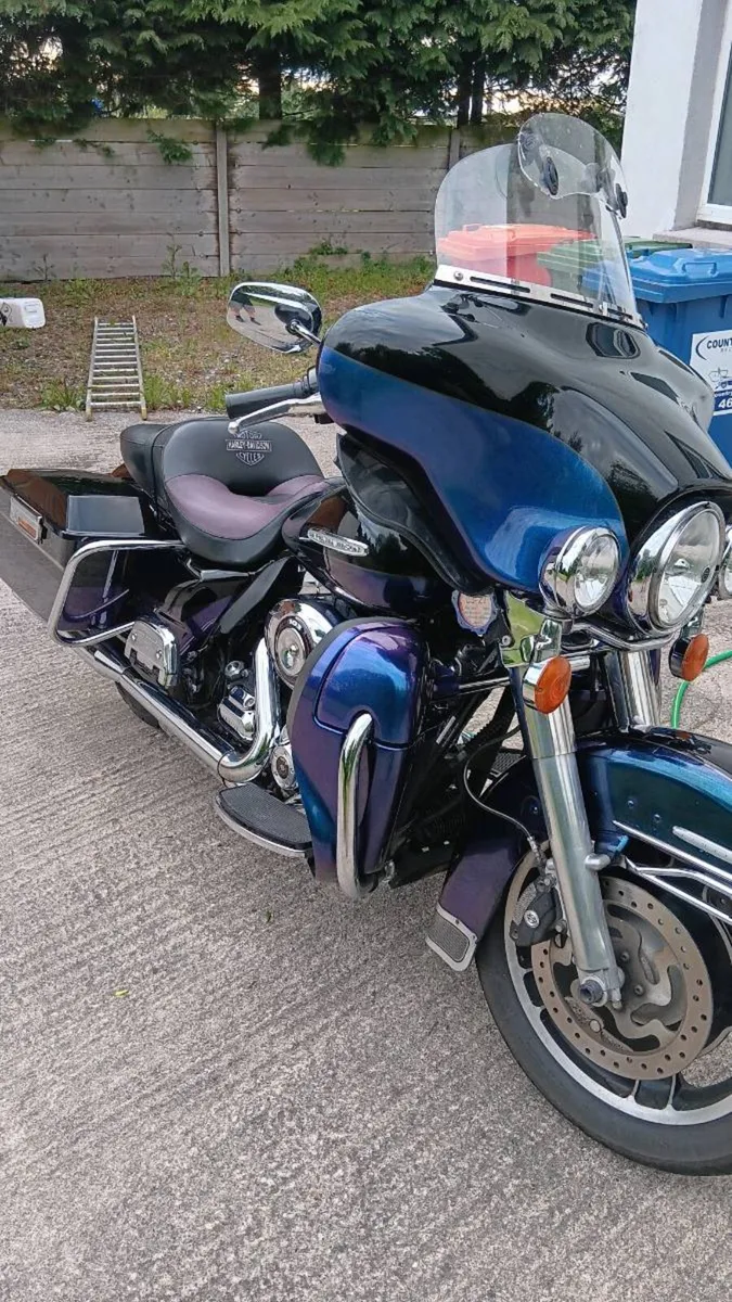 Motorcycle - Image 1