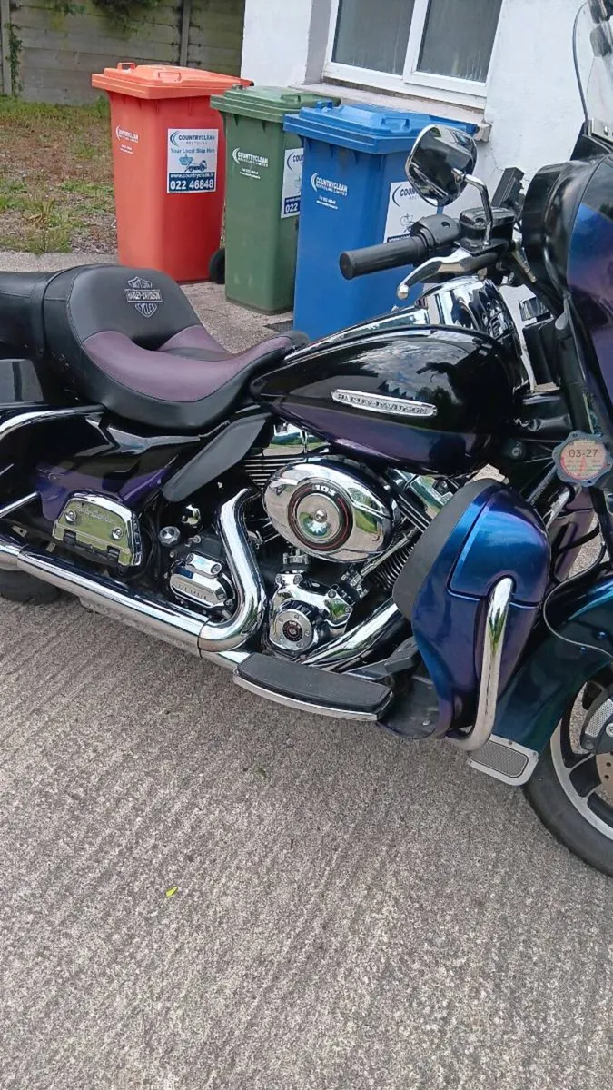Motorcycle - Image 2