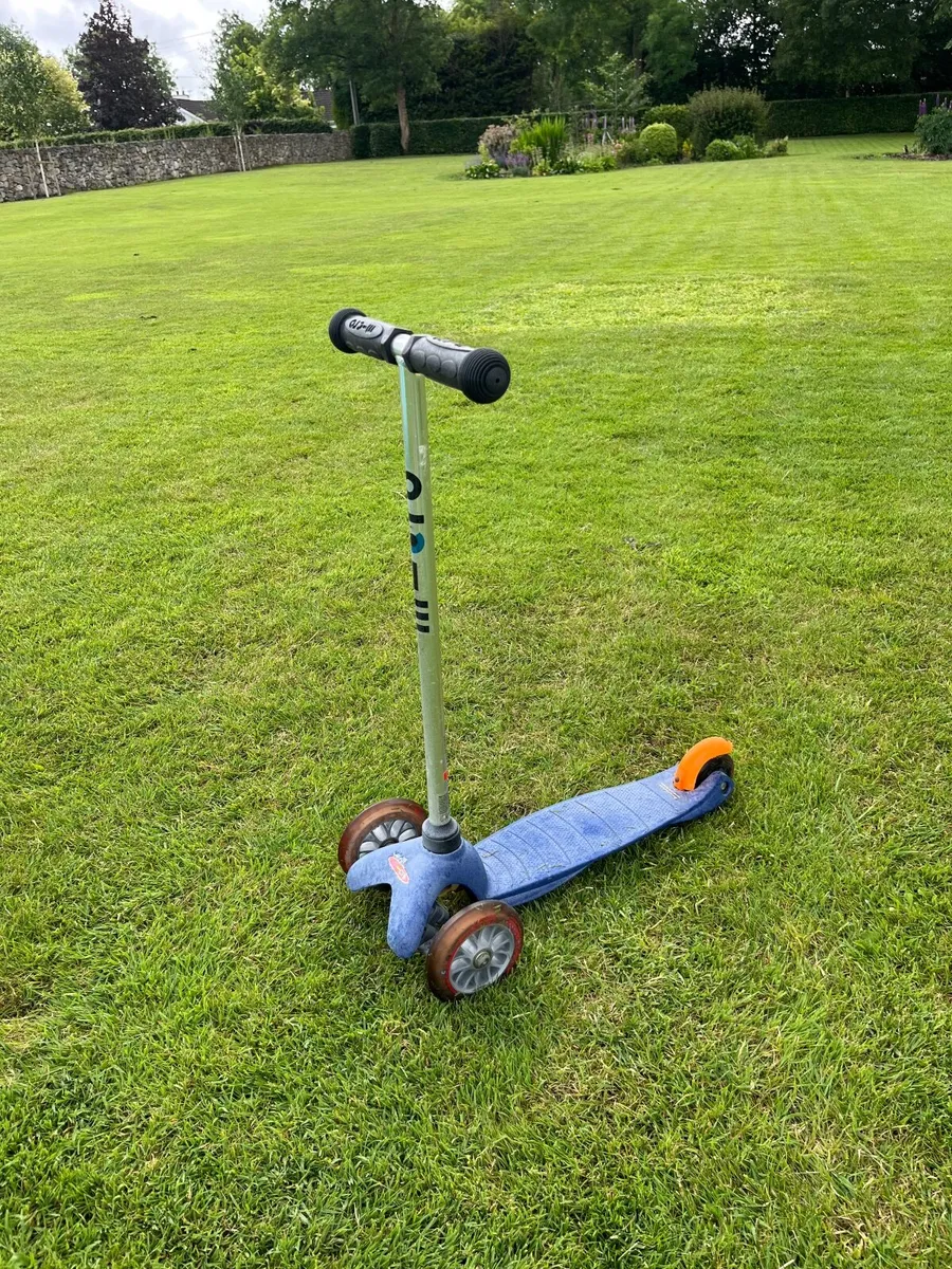 Scooter Kids - Image 1