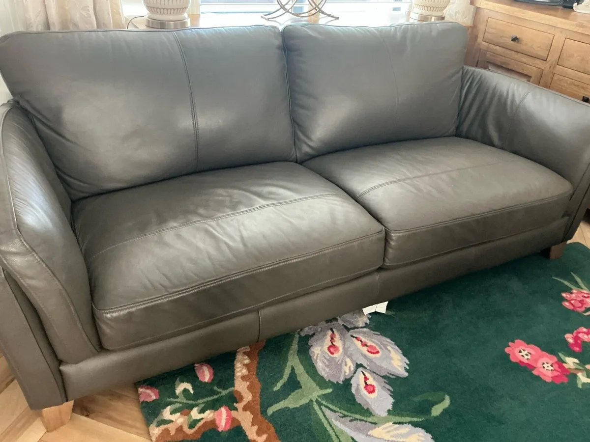 Sofa - Image 2