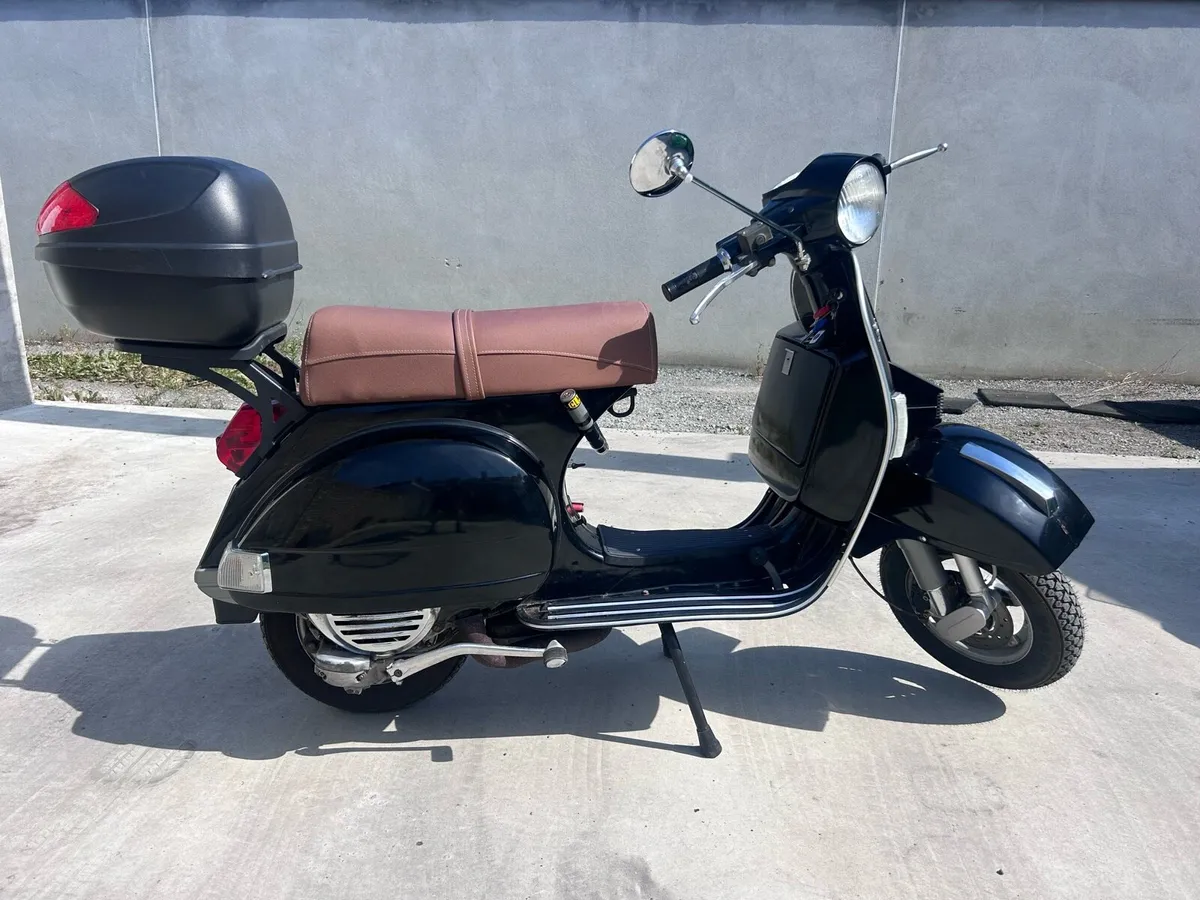 Vespa PX200 2002 - Image 1