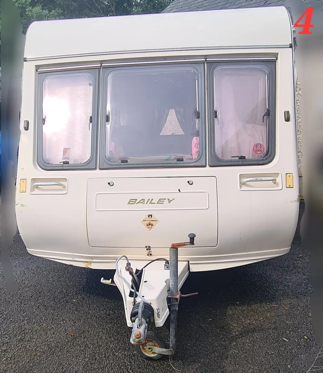 Caravan - Image 3