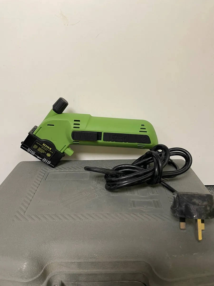 Exact Precision EC310-N Corded circular Saw - Image 2
