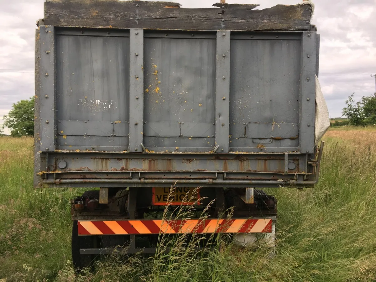 Grain Trailers & Containers - Image 2