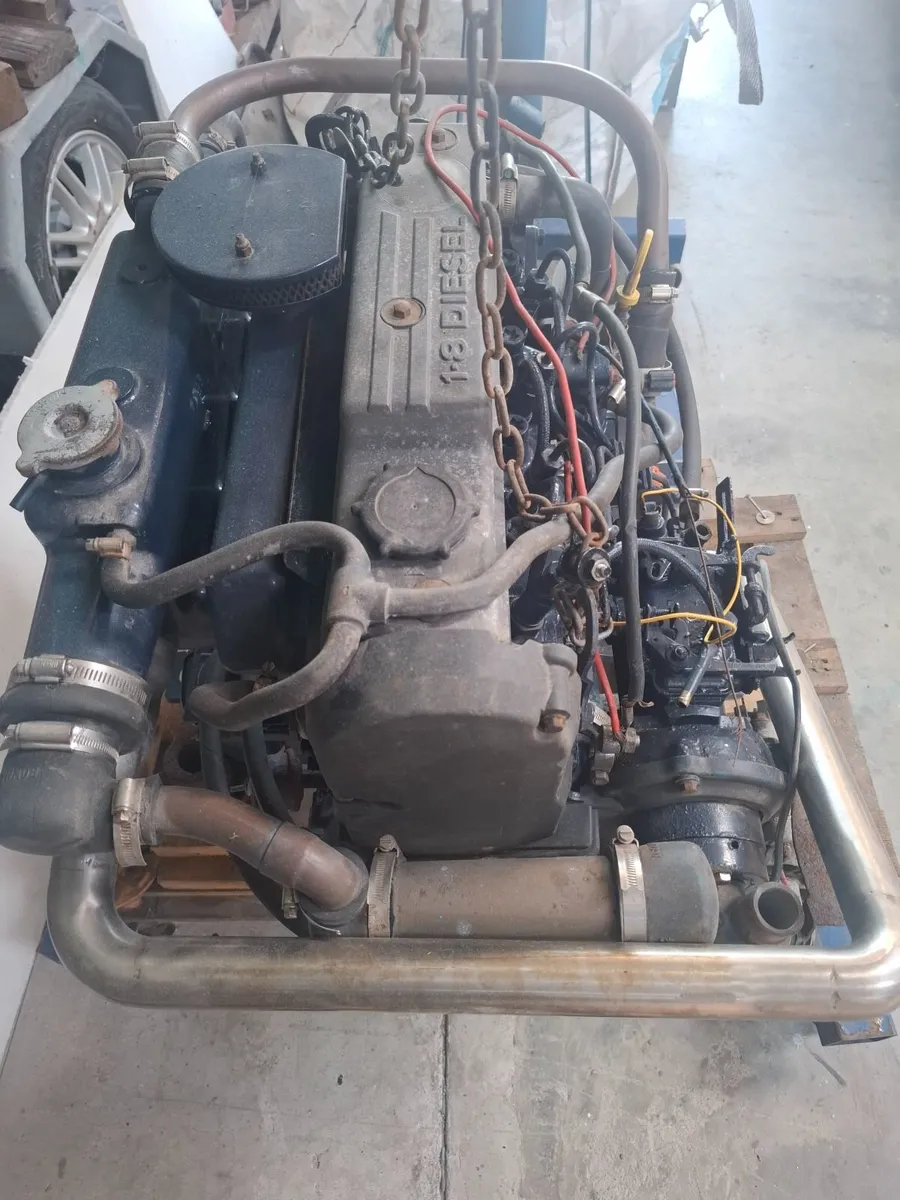 Ford Marine Engine - Image 2