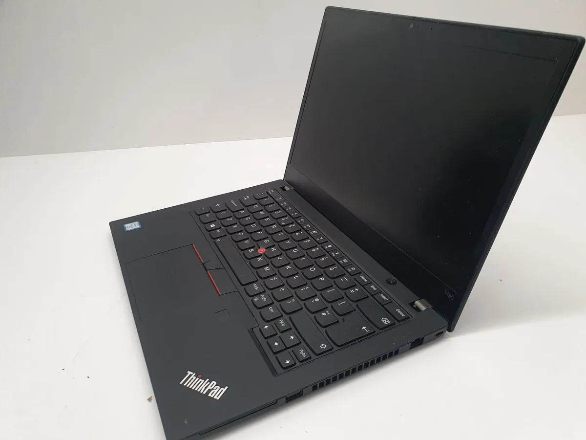 Online Laptop Clearance Auction - Image 1