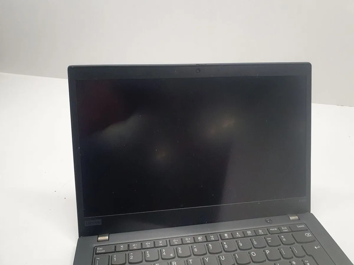 Online Laptop Clearance Auction - Image 2