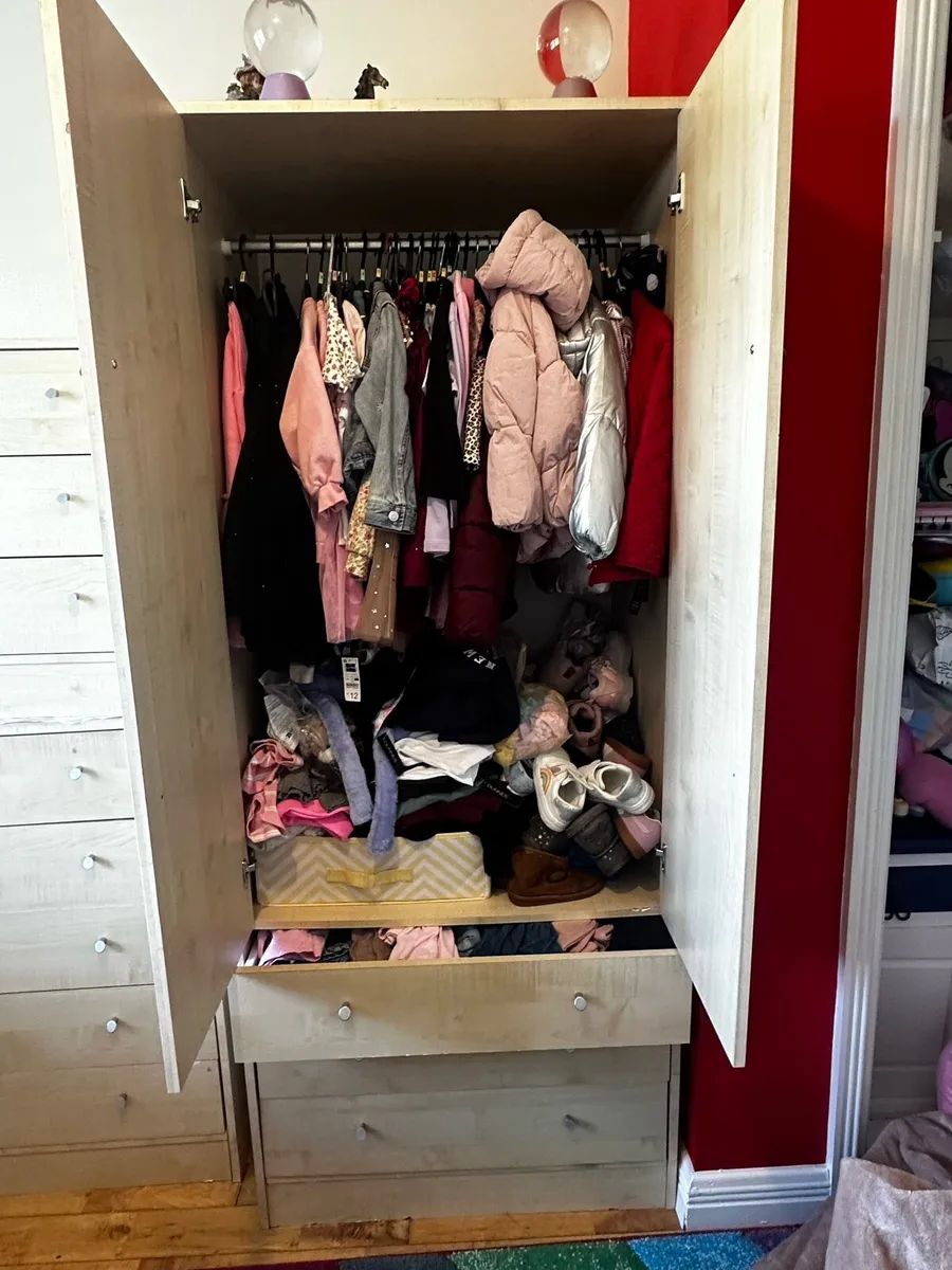 Wardrobe & Chests of Drawers - Image 4