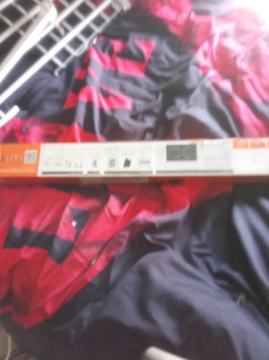 Flat screen T.V mount 42"to 75" television - Image 2