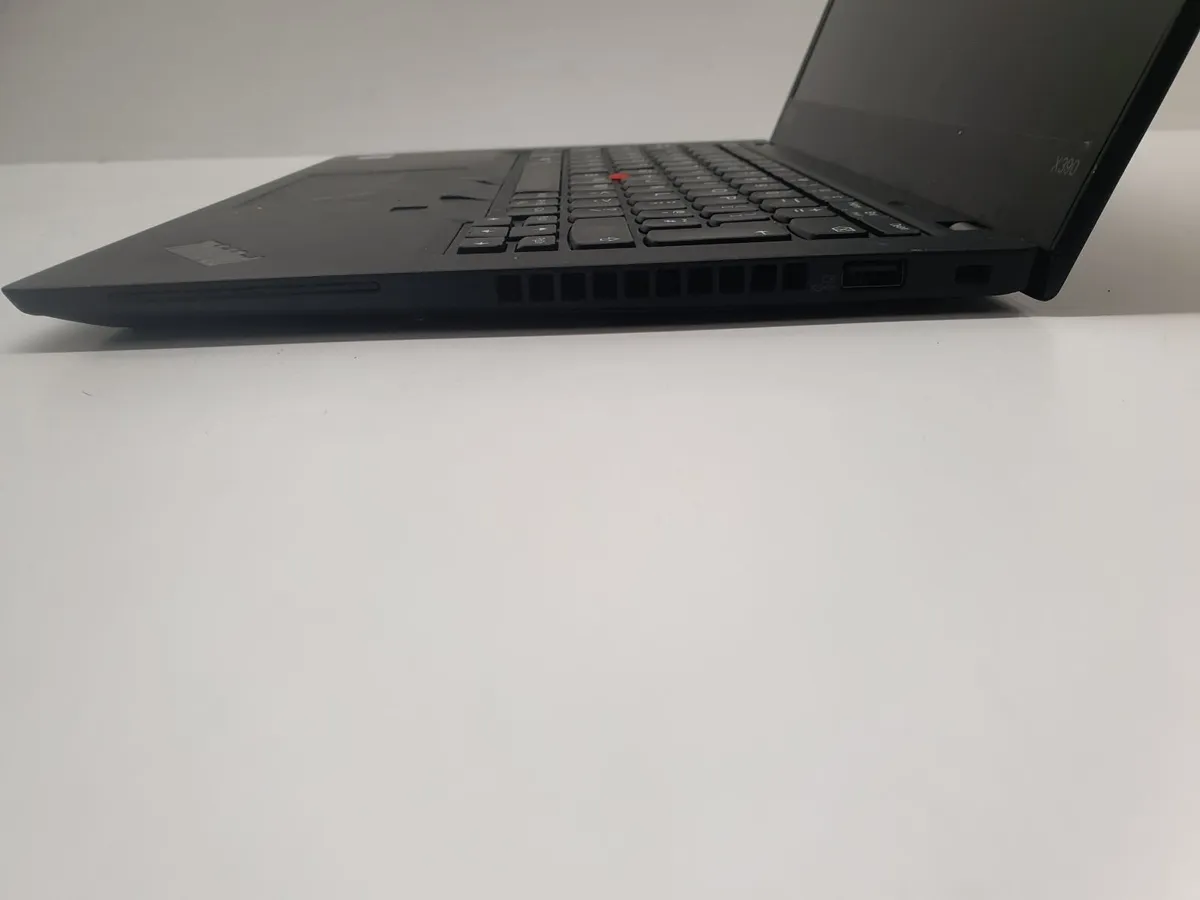 Online Laptop Clearance Auction - Image 1