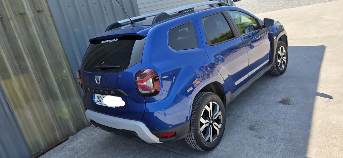212 DACIA DUSTER PRESTIGE DIESEL - Image 4