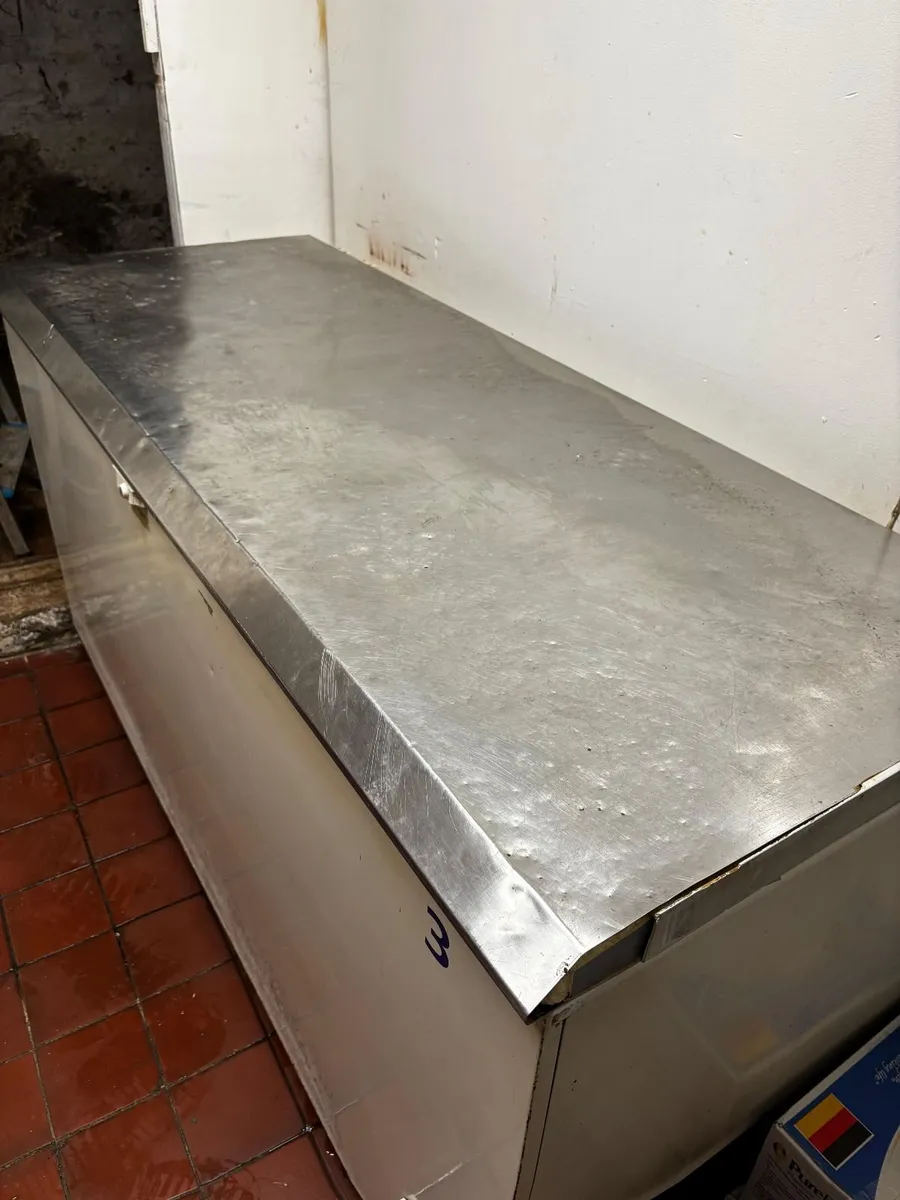 x4 Fridge Freezers - Image 3