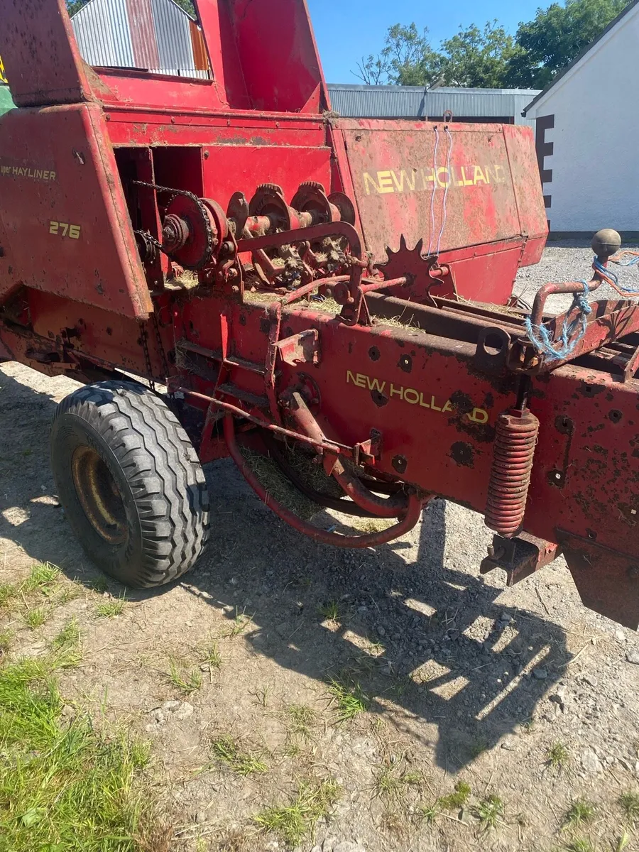 New Holland 276 square baler - Image 2