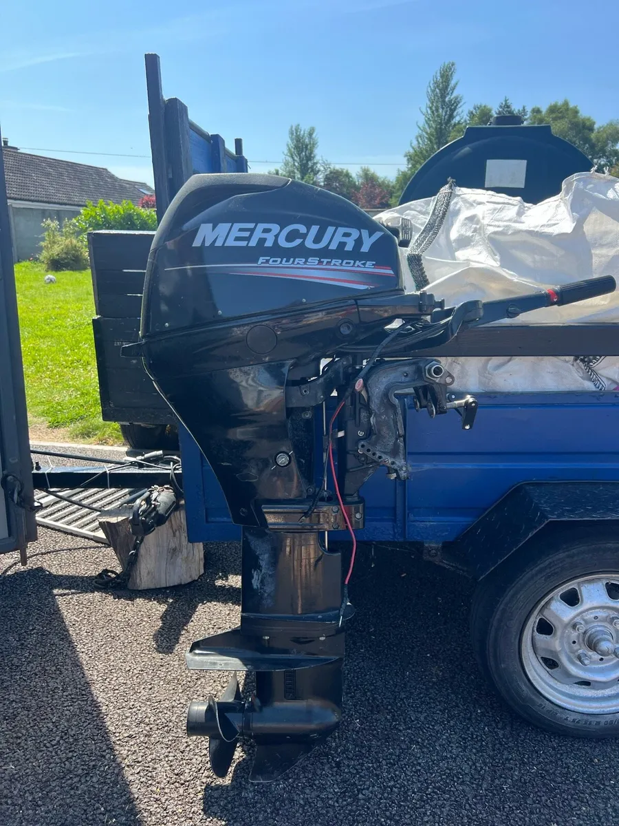 Boat engine - Image 2