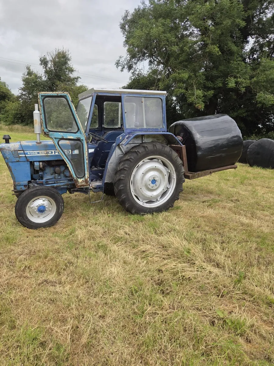 Ford 4100 - Image 3
