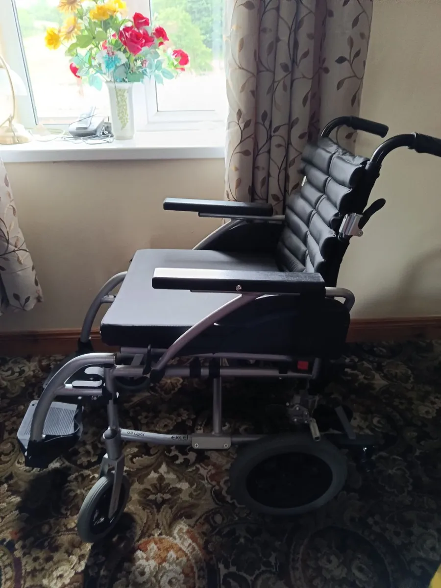 Wheelchair - Image 3