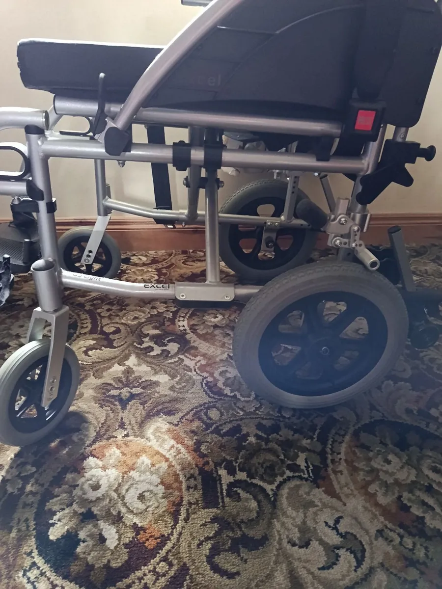 Wheelchair - Image 4