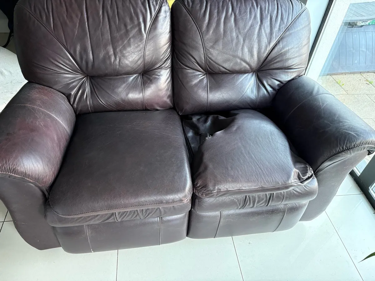 Lazy boy double recliner Leather couch - Image 3