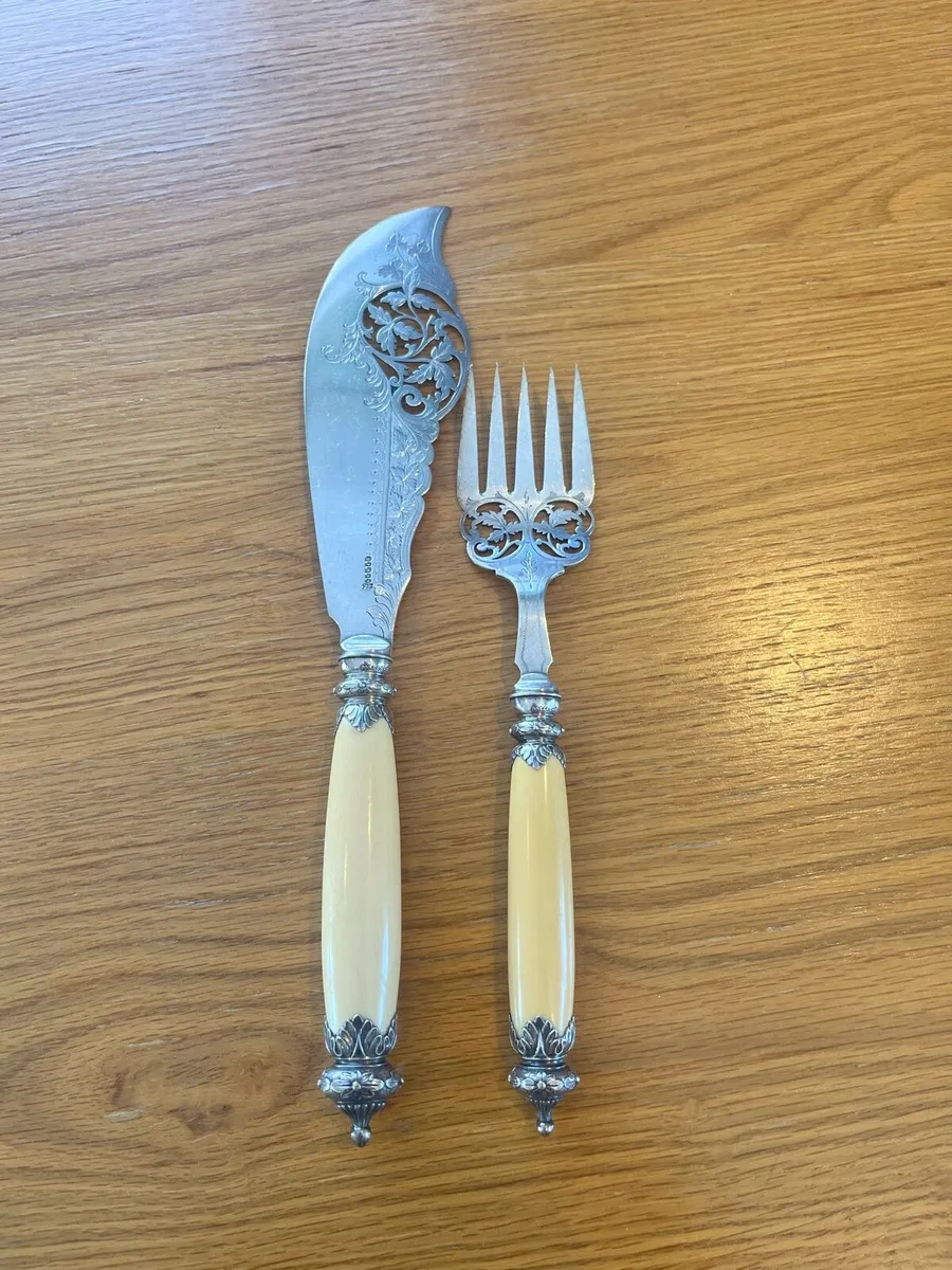 Antique Sheffield Fish Server - Image 1
