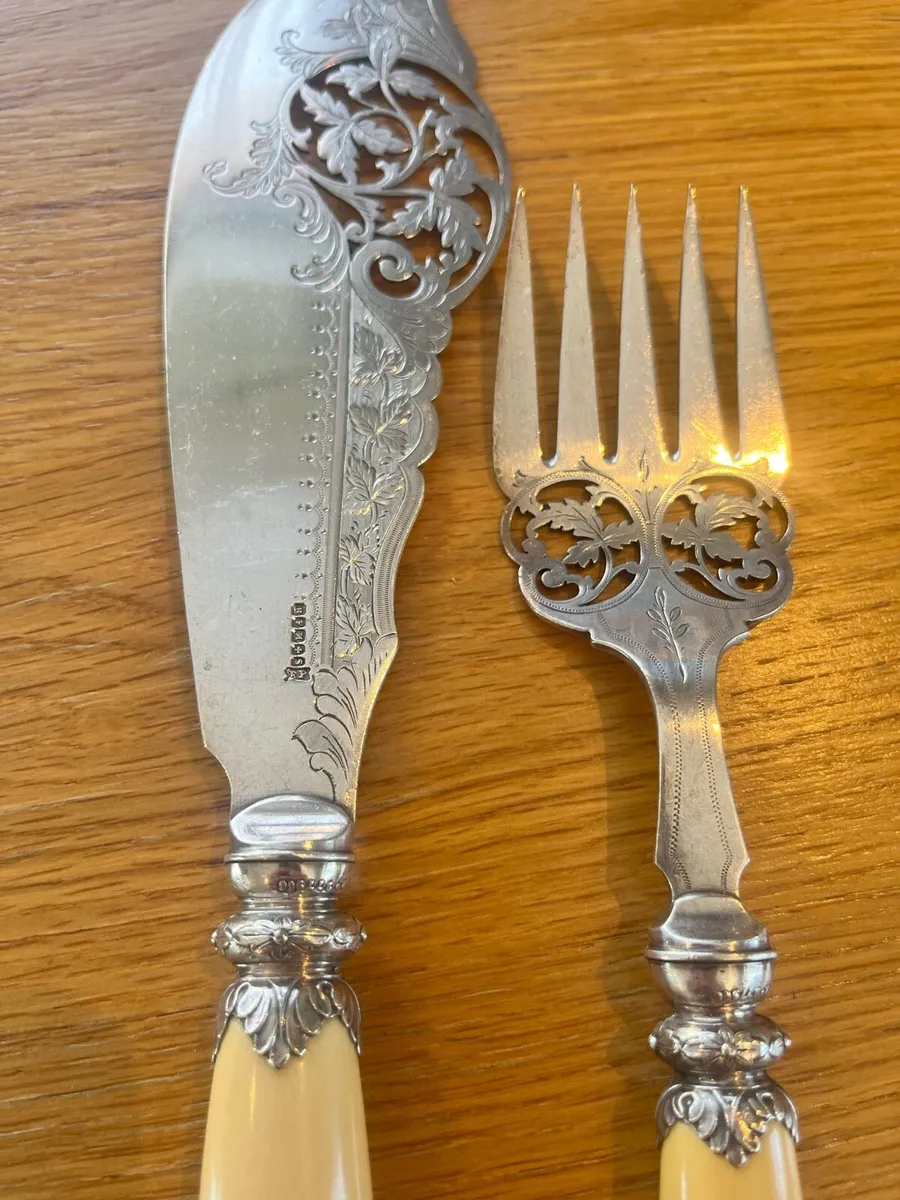 Antique Sheffield Fish Server - Image 2