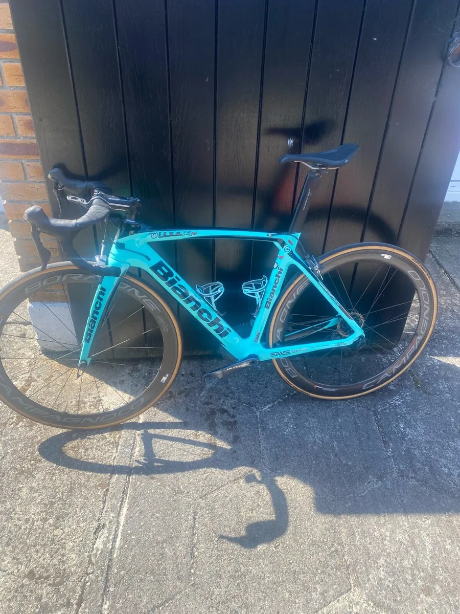 Racing road bike - Image 1