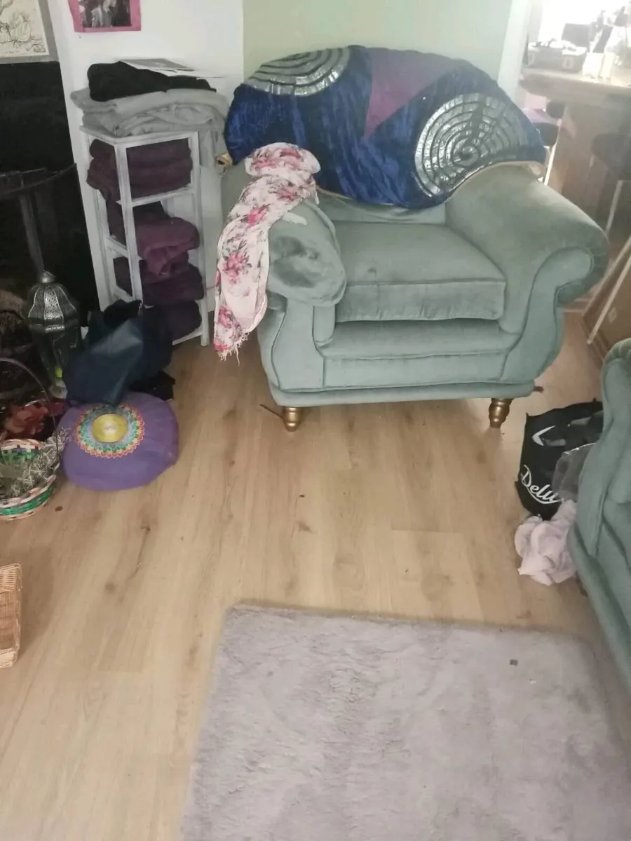 Couch and armchair - Image 2