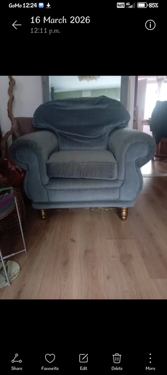 Couch and armchair - Image 3