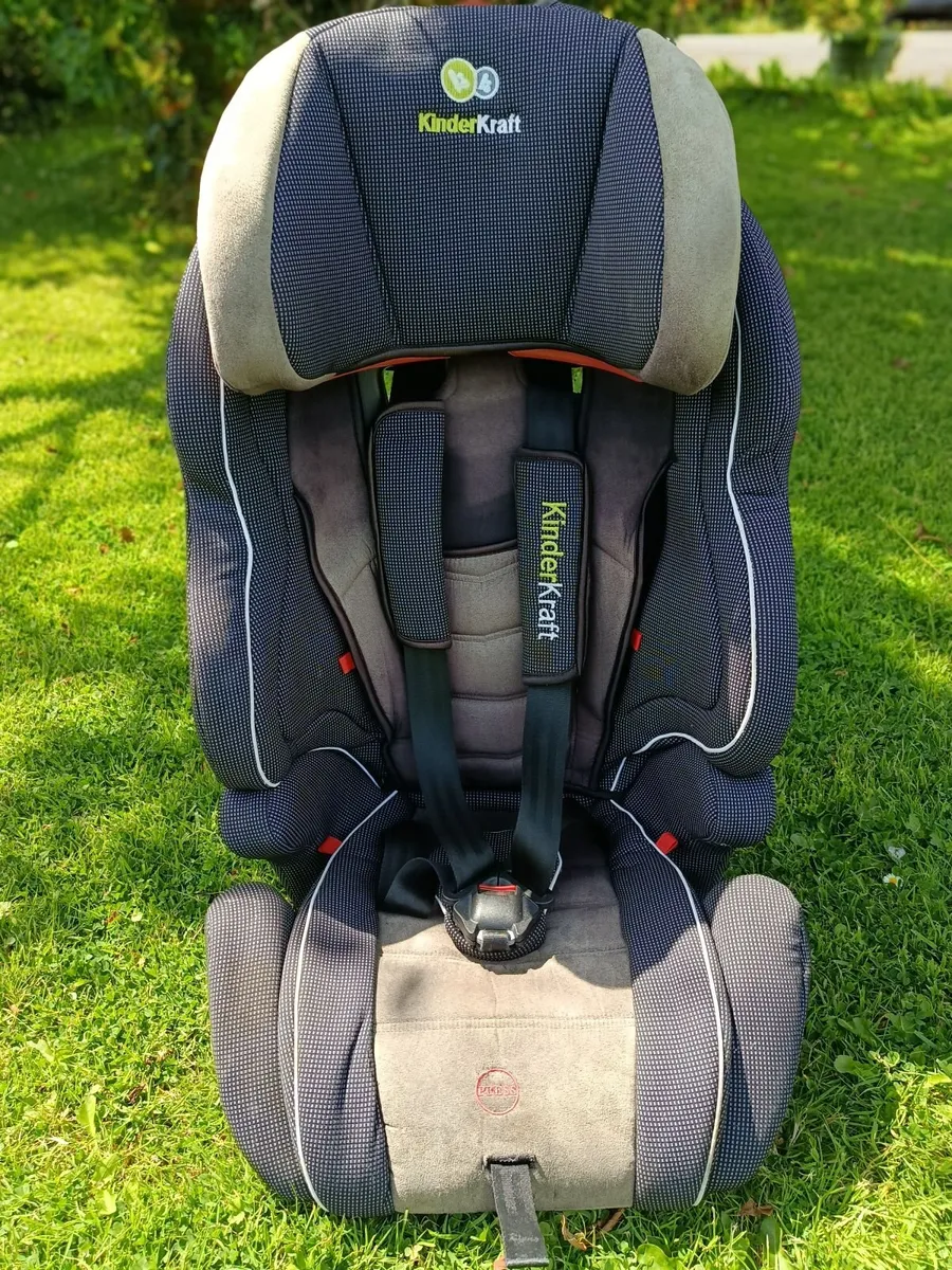 Childs car seat - Image 2