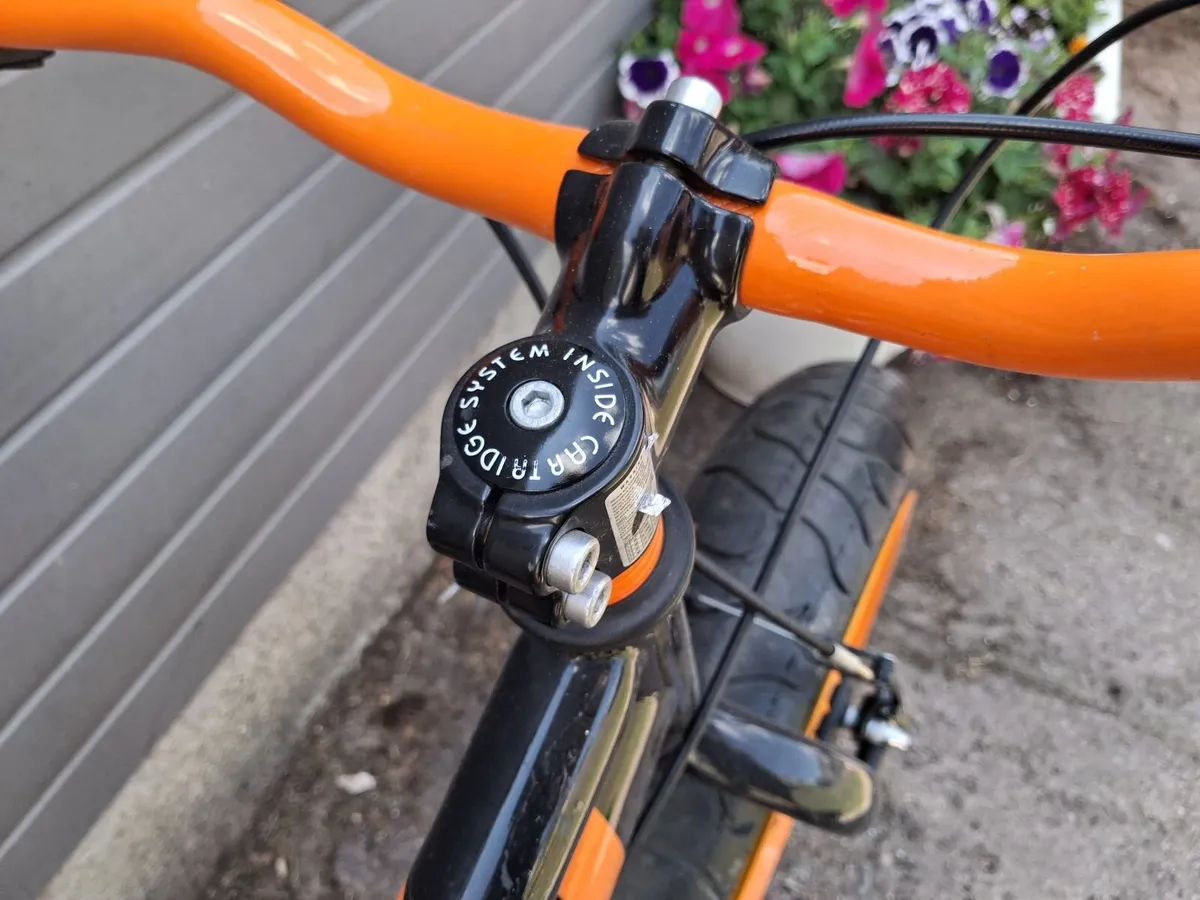 Childs bike - Image 4