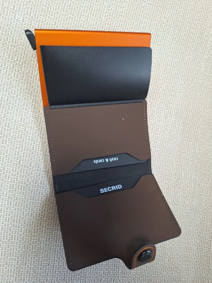 Wallet - Image 4