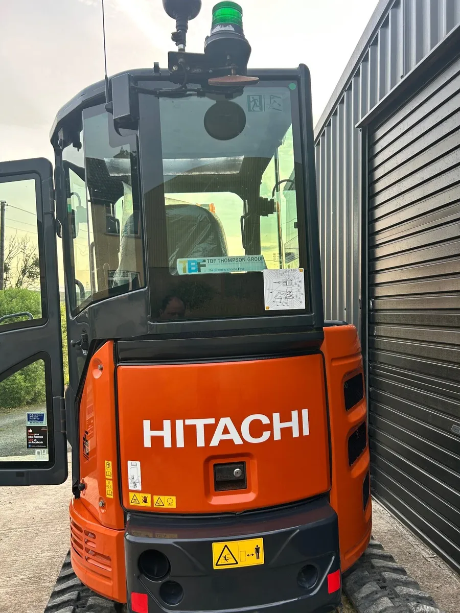 Hitachi 26u - Image 4