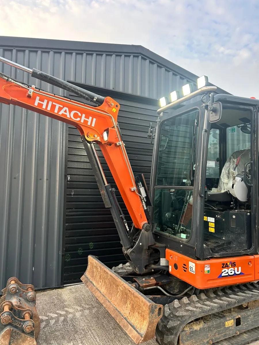 Hitachi 26u - Image 2