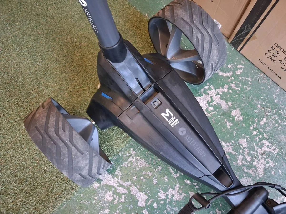 GPS Motocaddy Inc Ultra Battery - Image 4