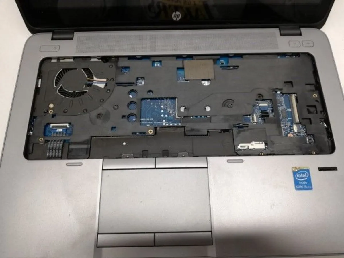 Online Laptop Clearance Auction - Image 2