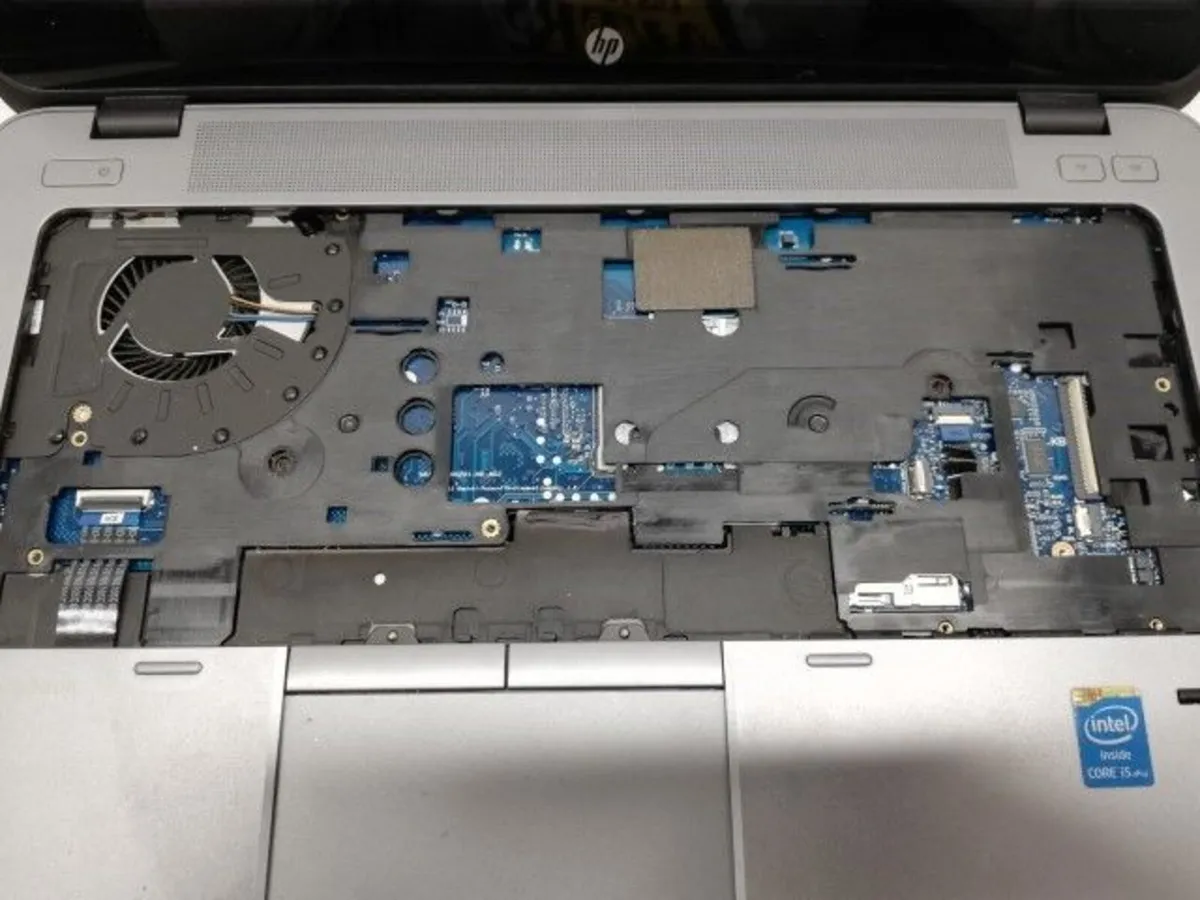 Online Laptop Clearance Auction - Image 3