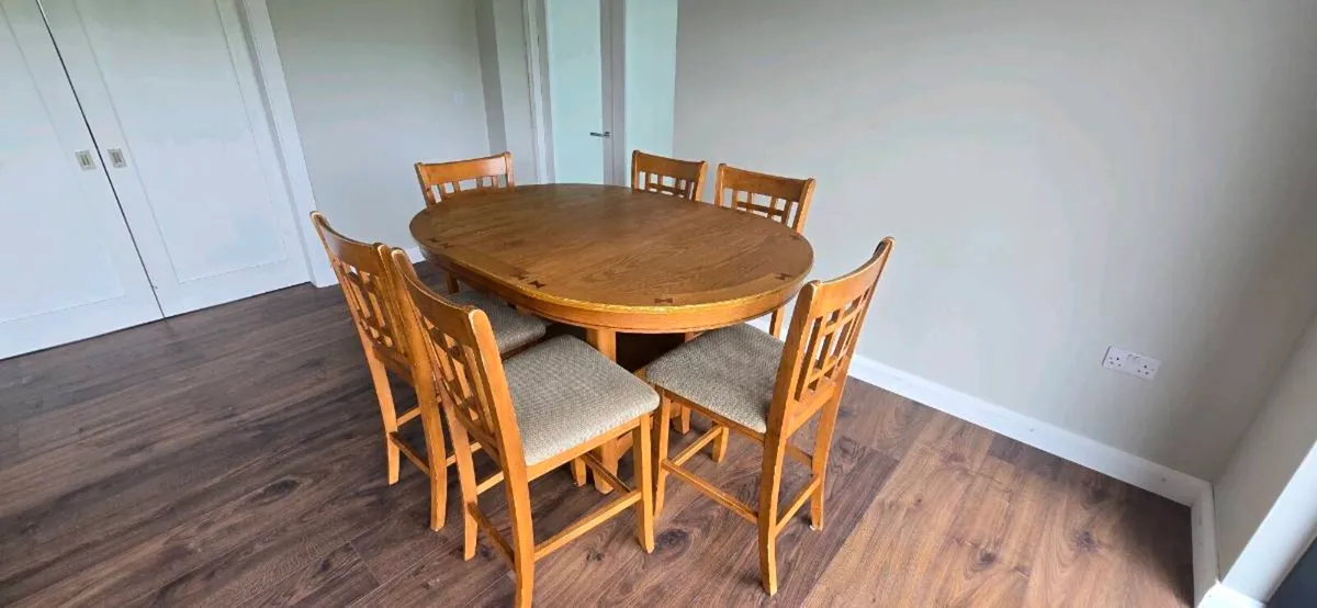 Table & 6 Chairs - Image 1