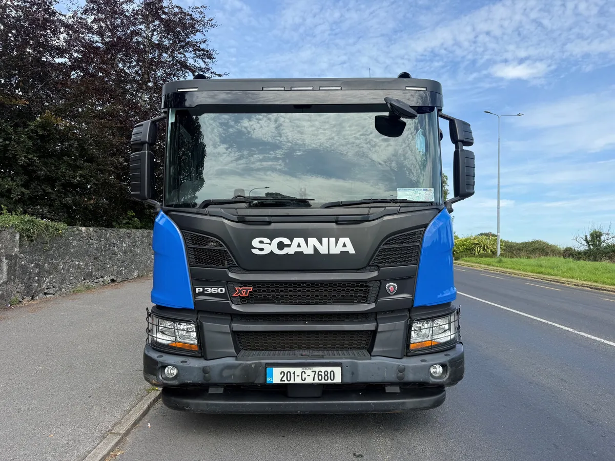 2020 Scania  P360 Crane Lorry - Image 2