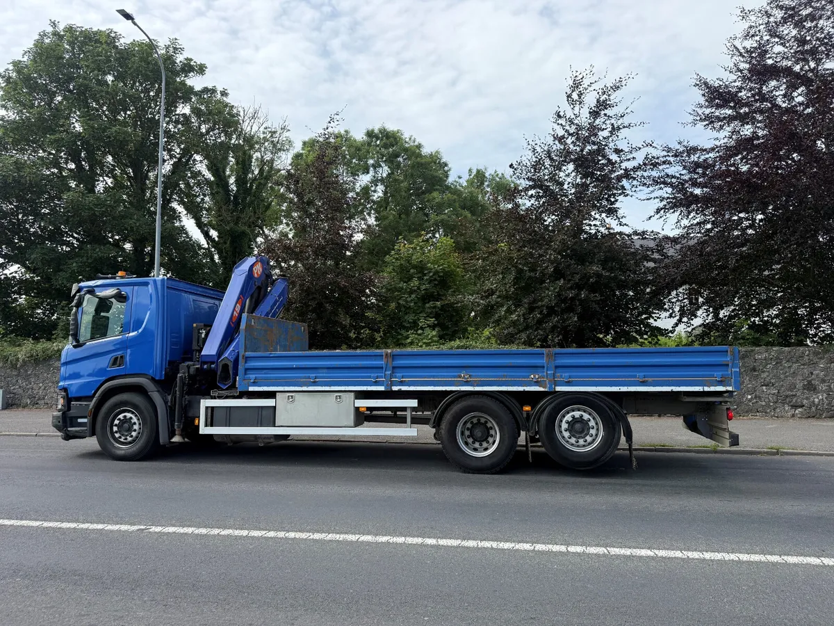 2020 Scania  P360 Crane Lorry - Image 4