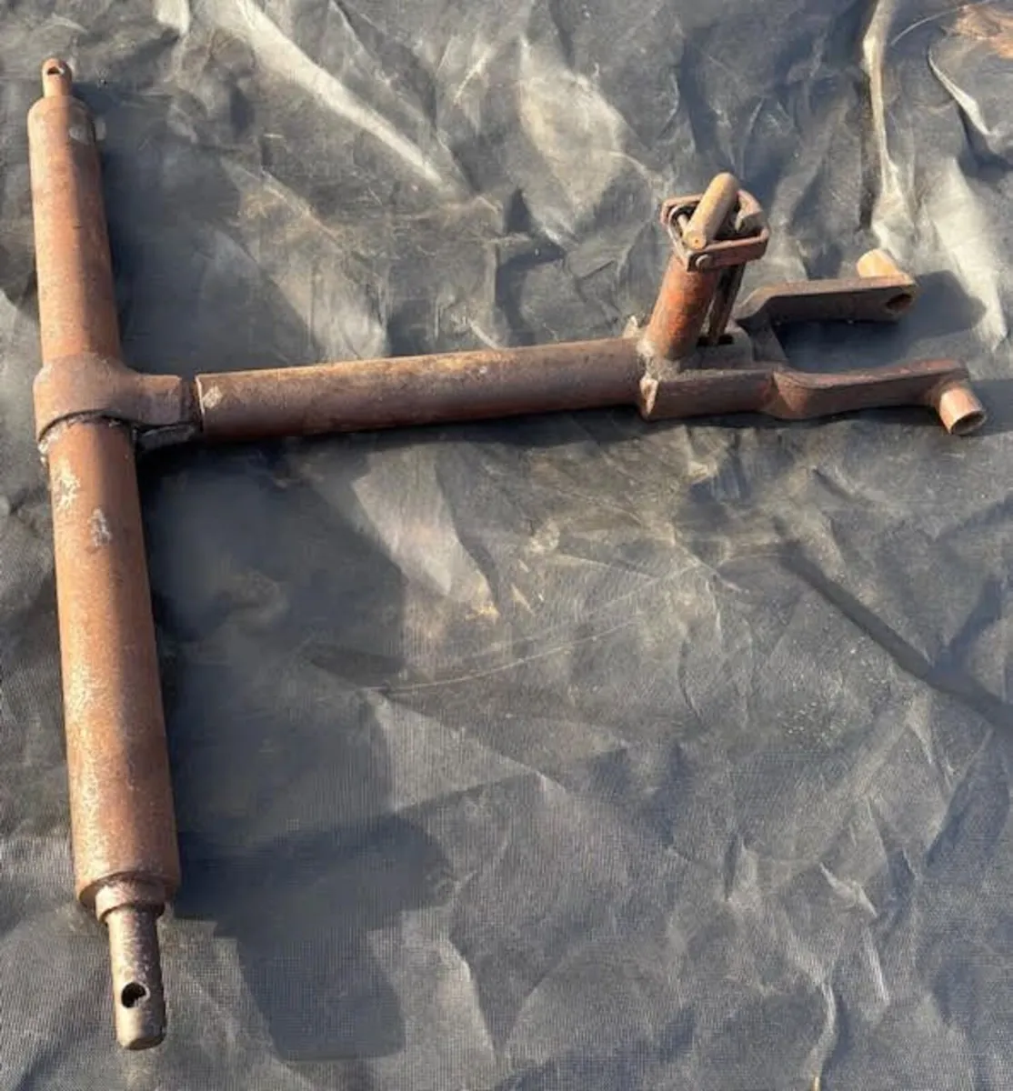 T-Bar Hitch For Ferguson 35 or 135 - Image 4